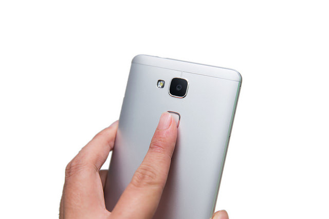 15573779777_8a9fb80e71_z