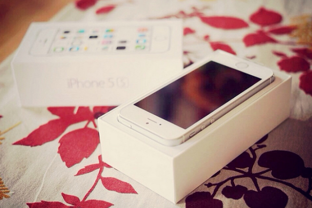 iphone-5s-nicole-kasper-img-top