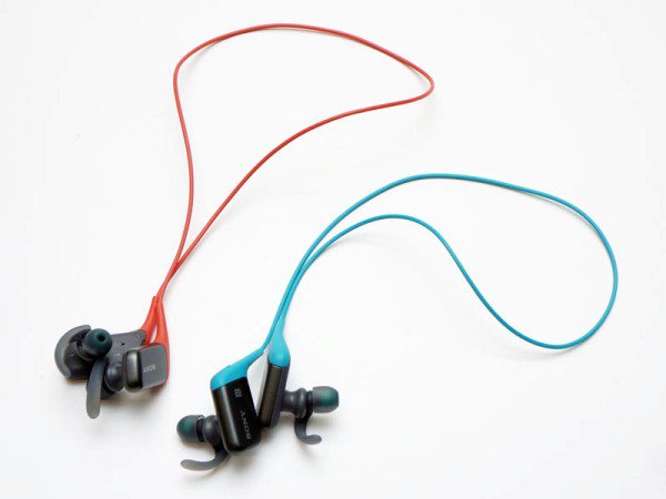 sony-mdr-as600bt-01