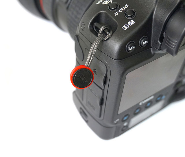 16596845642_db4375d28f_z