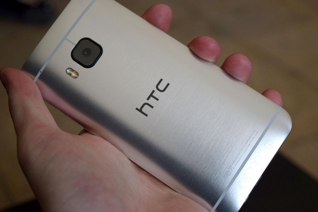 HTC-One-M9-back-angle