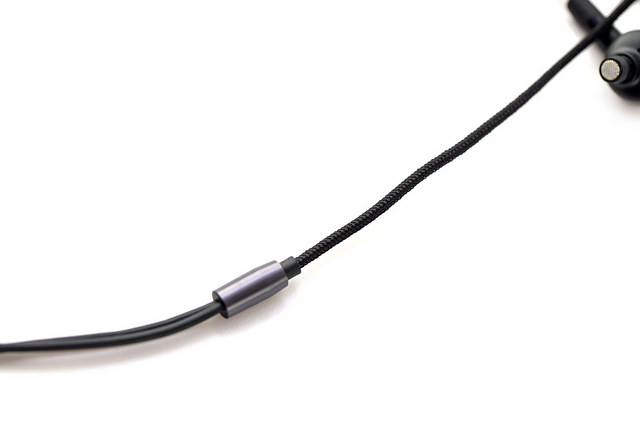 16881505677_ae66c19a7e_z