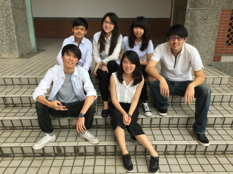 app-head-up-master-developer-team-ntu-students