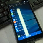 leaked-microsoft-lumia-950-xl-prototype-02-20150805-img-top