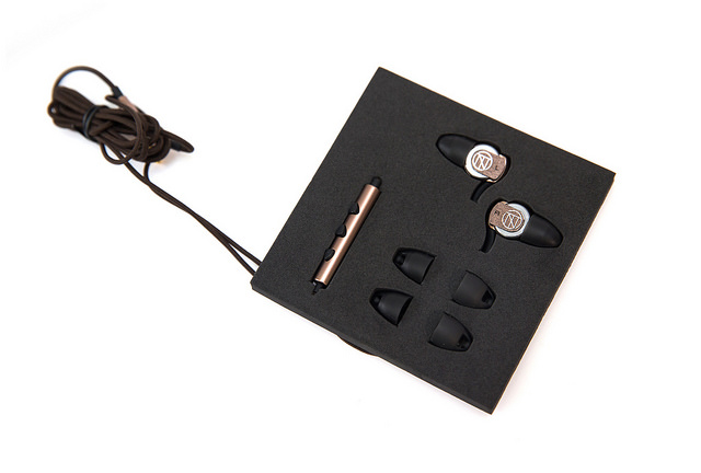 21087711891_a15a443b6f_z