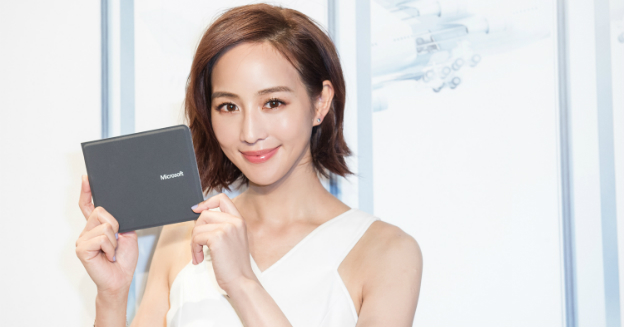 microsoft-universal-foldable-keyboard-gu5-00016-with-ning-chang-04-img-top