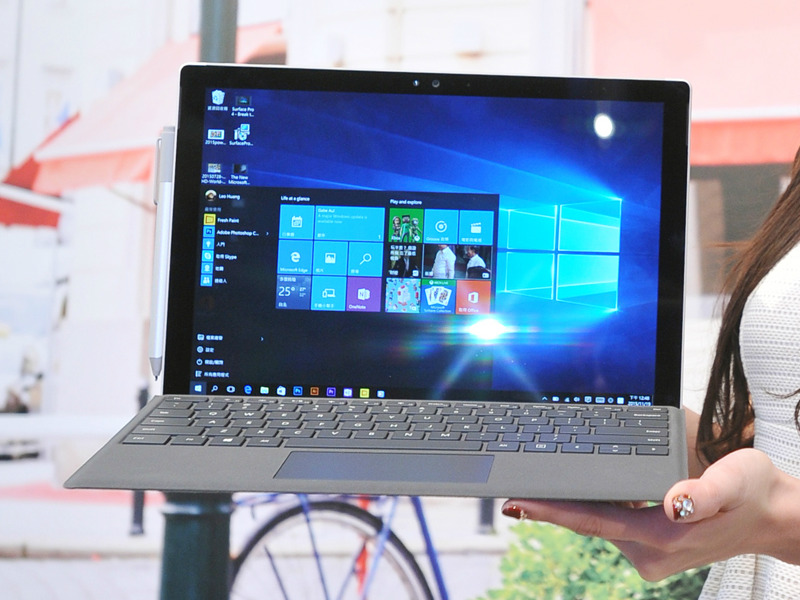 microsoft-surface-pro-4-with-model-01-part1