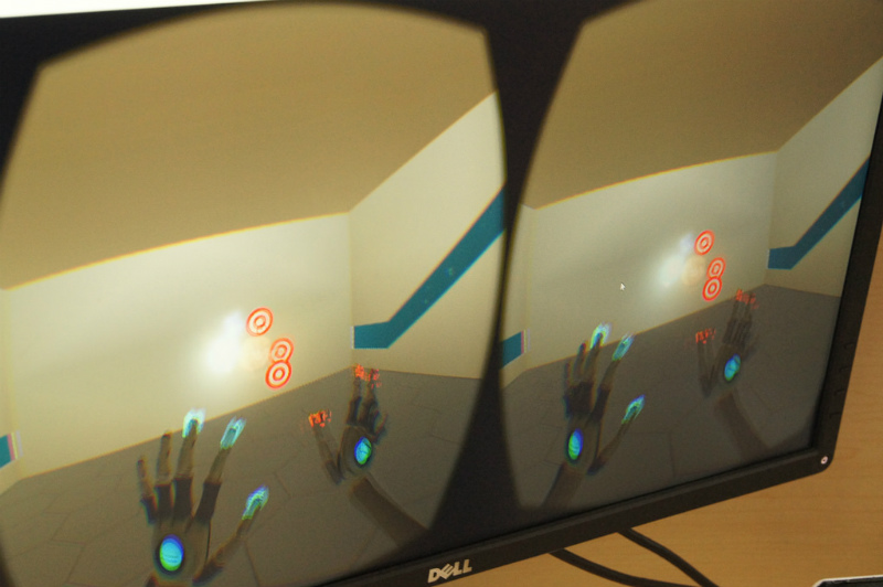 vivoxie-power-claw-2-gloveforsens-phys-org