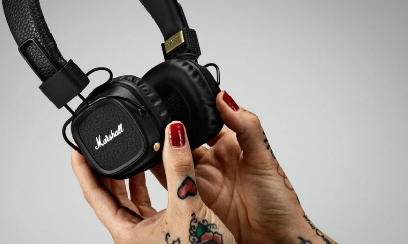 marshall-headphones-slide-major-ii-bluetooth-03-1-3800-2616-part